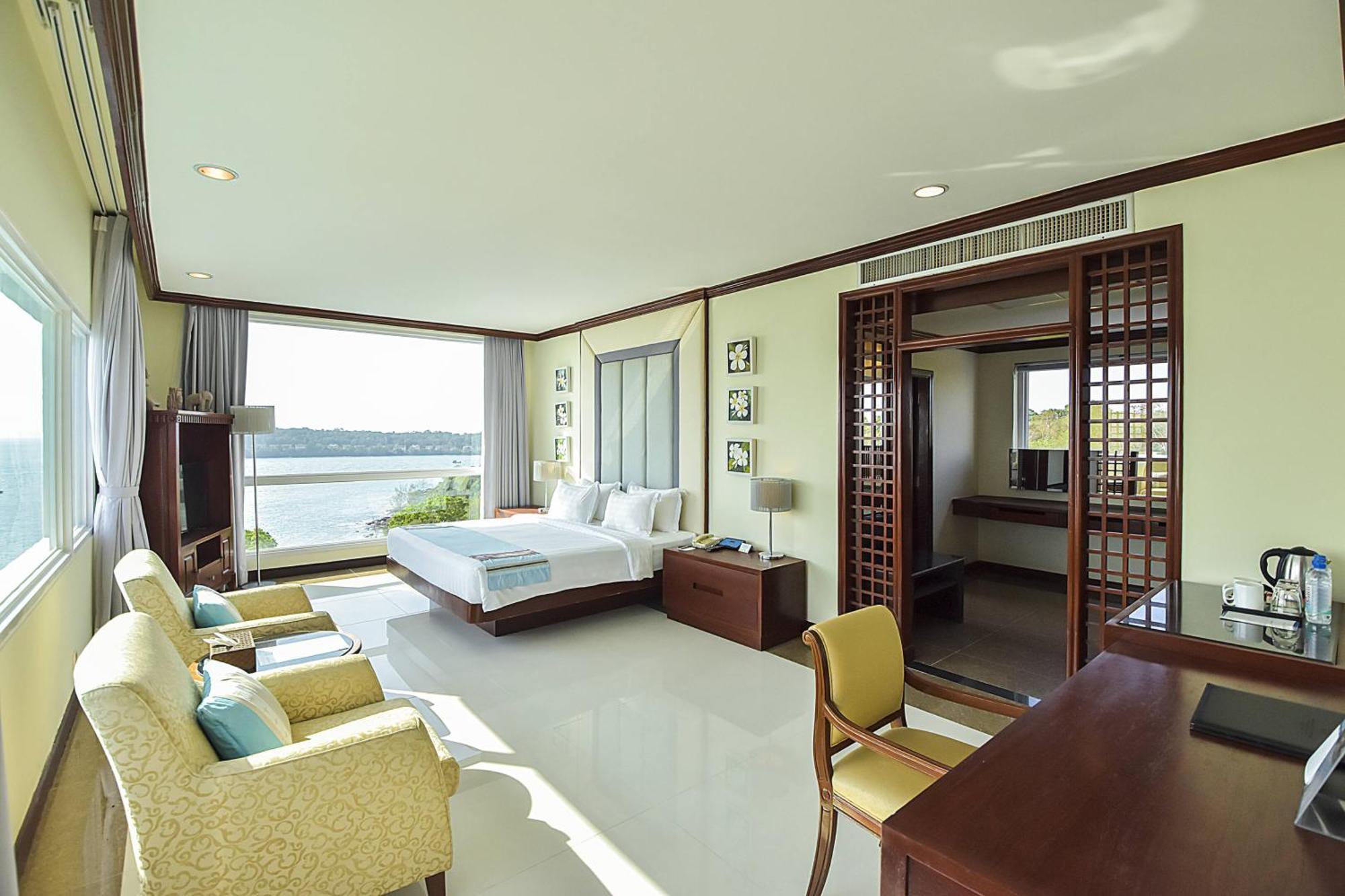Independence Hotel Resort & Spa Sihanoukville Dış mekan fotoğraf